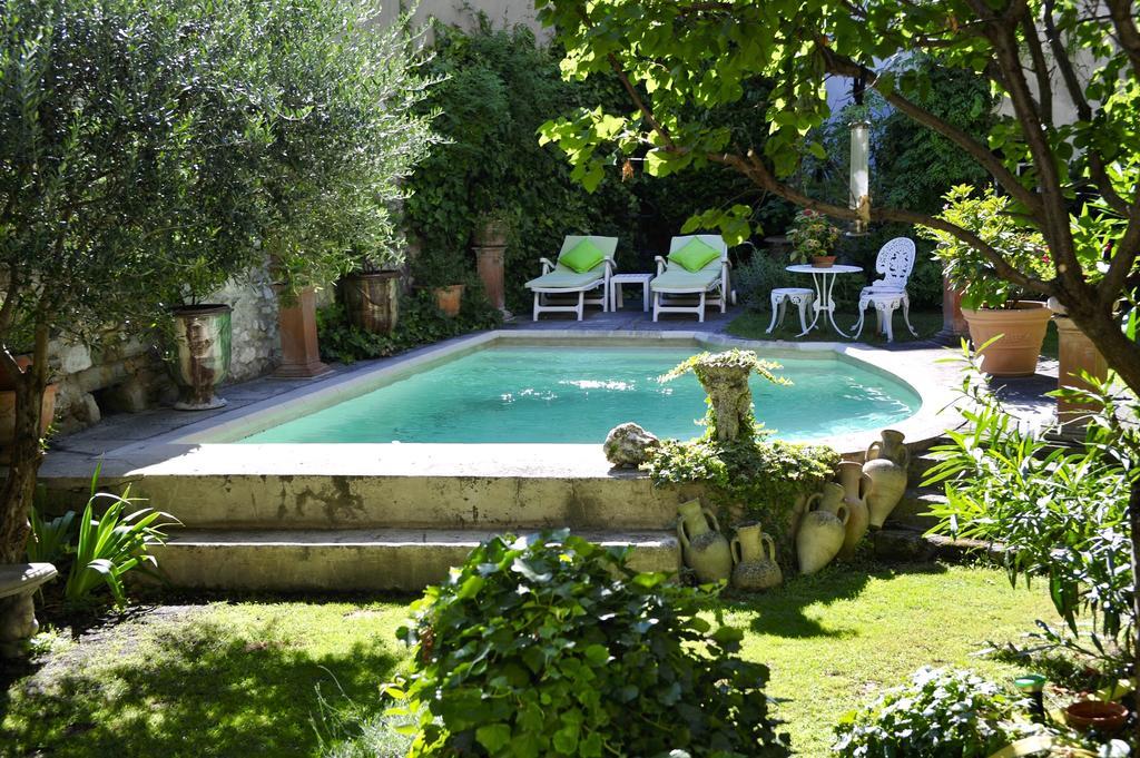 Les Saisons Bed & Breakfast Villeneuve-lès-Avignon Exterior foto